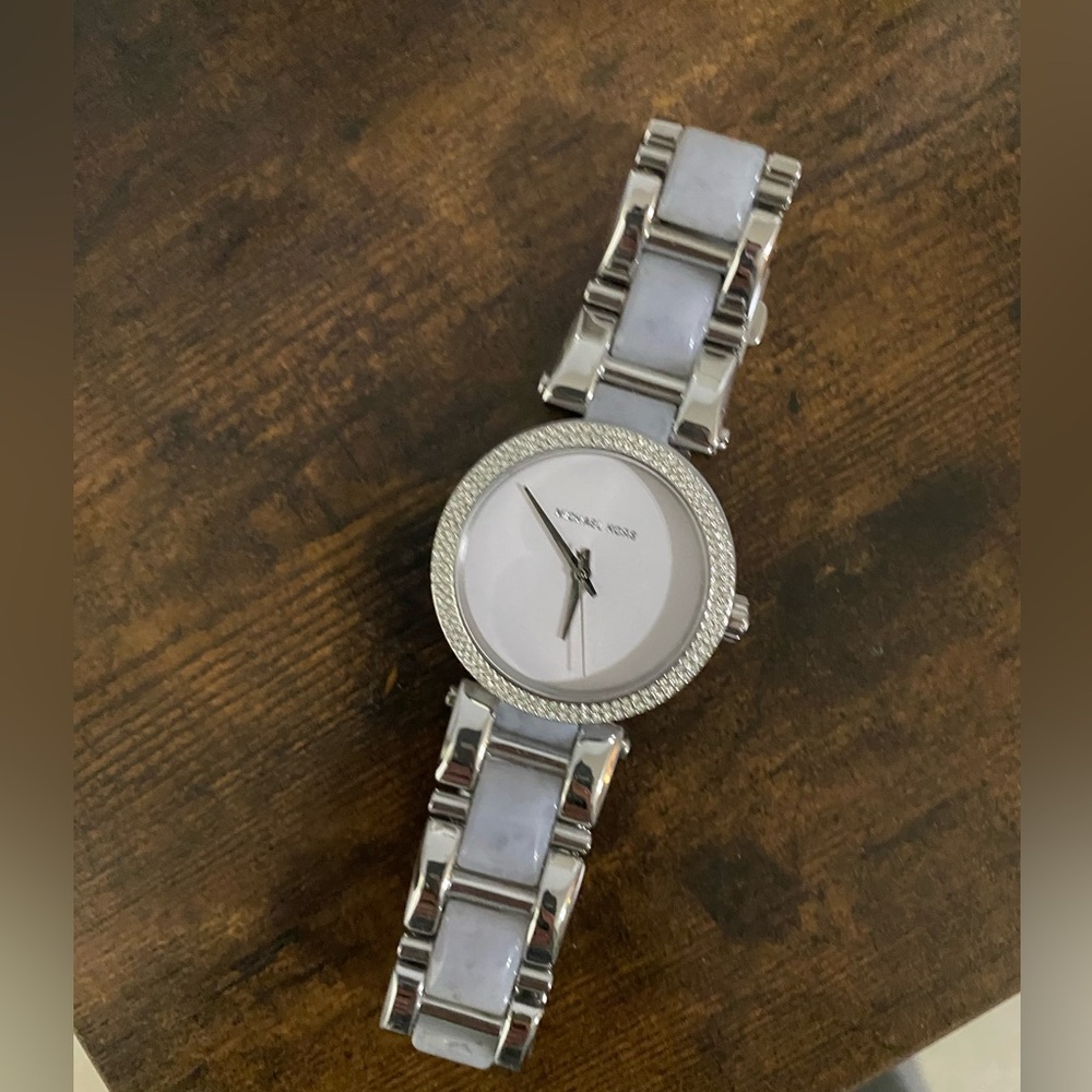 Excellent condition Michael kors watch